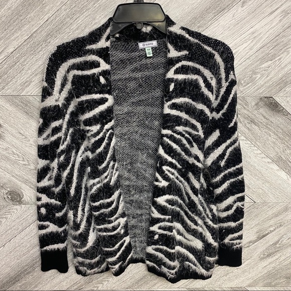 Susina | Open Front Zebra Cardigan Size XSP - Picture 4 of 7